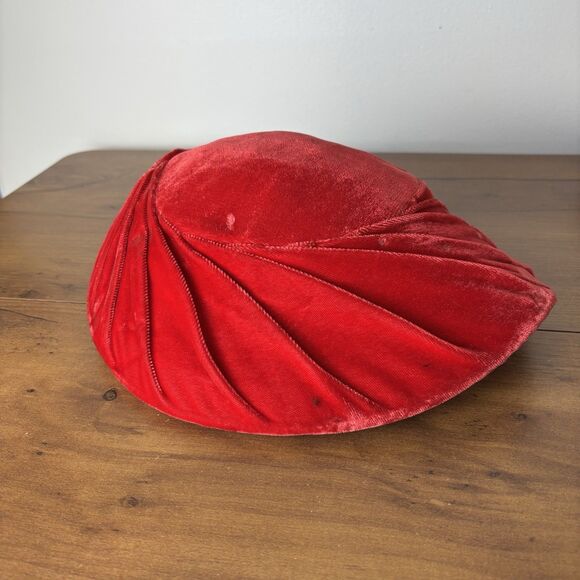 VTG 40s 50s Red Velvet Elegant Cartwheel Platter Hat Unique Stunning - Picture 1 of 11